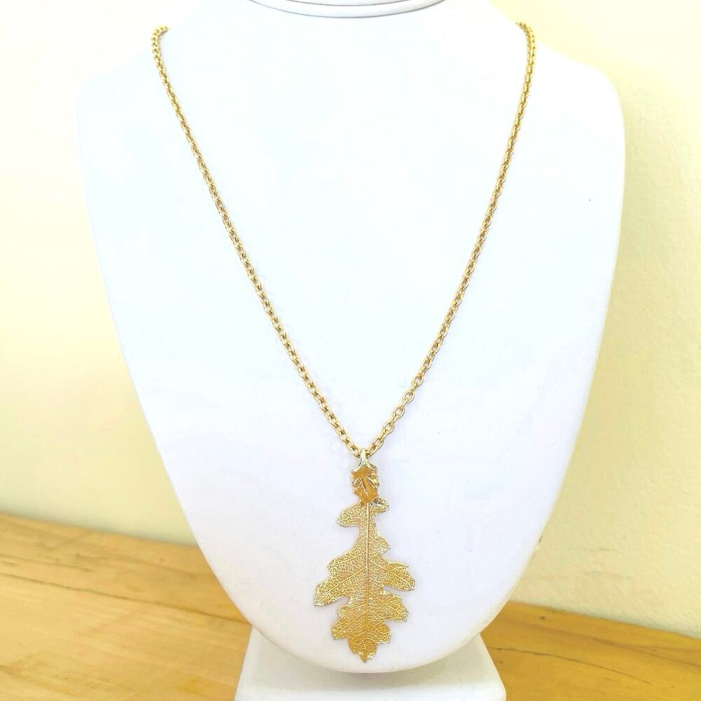 Vtg Style Gold Tone Oak Leaf Link Chain Pendant Necklace Openwork Statement